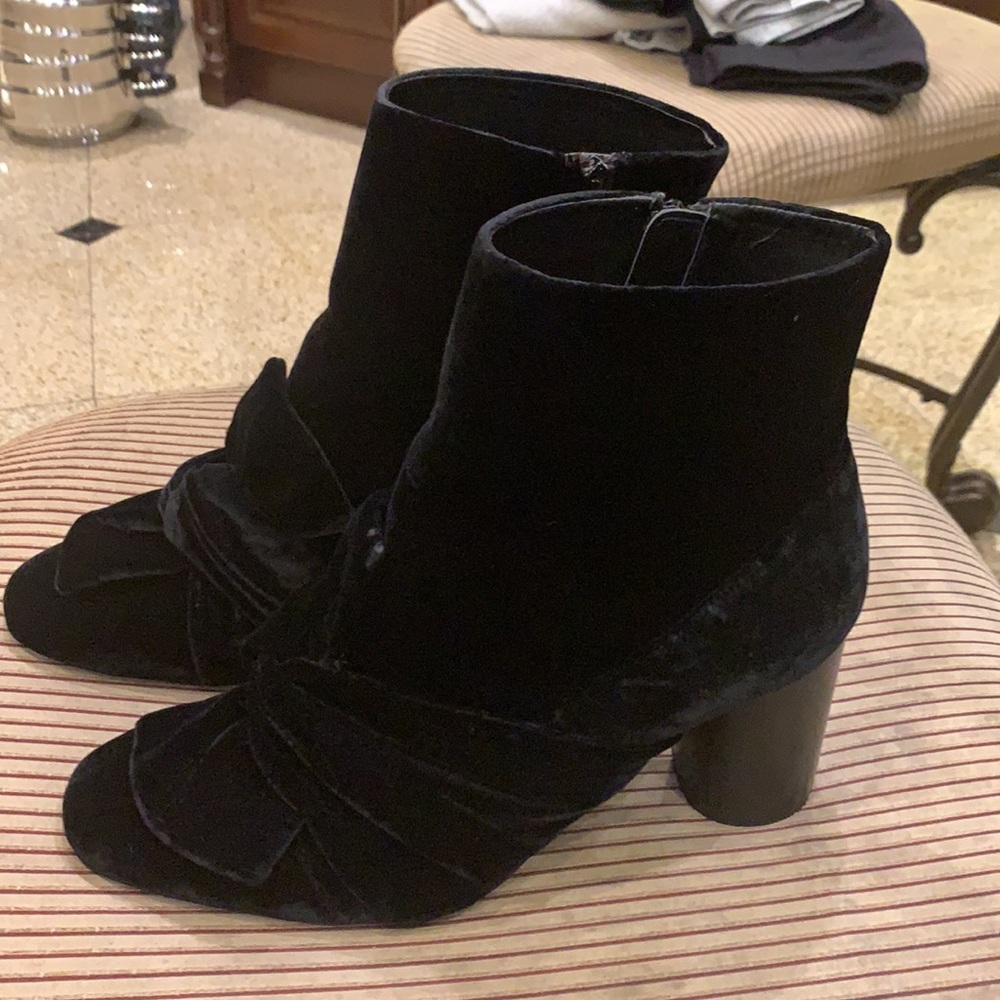 Zara Black Velvet Bow Knot Ankle Booties size 41 - Picture 5 of 9